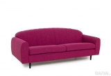 Skandinaviško stiliaus sofa