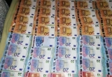 Acquista un passaporto statunitense autentico / Acquista un passaporto diplomatico del Regno Unito.